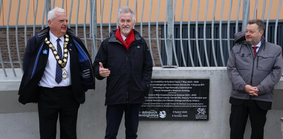 Cadeirydd y Cyngor, Dirprwy Brif Weinidog, Arweinydd y Cyngor